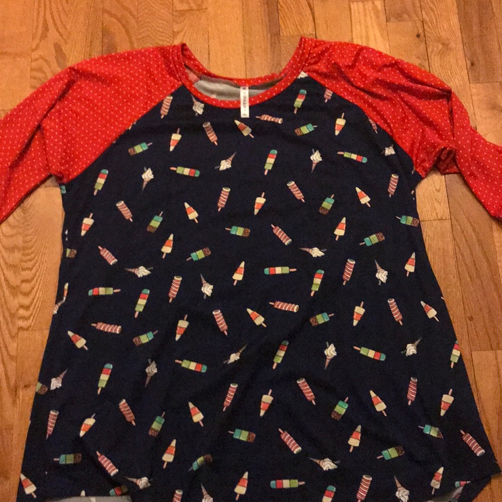 Piphany Baseball style tee